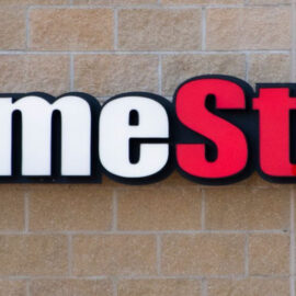 Ejecutivo de GameStop renuncia a su cargo con compensación económica de $2.8 MDD